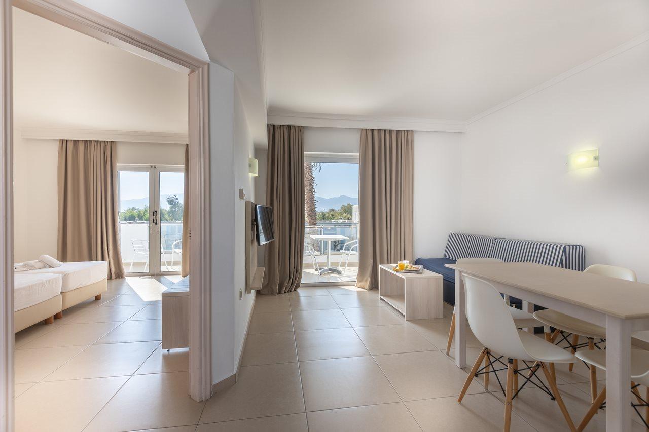 Aegean Blu & 4*