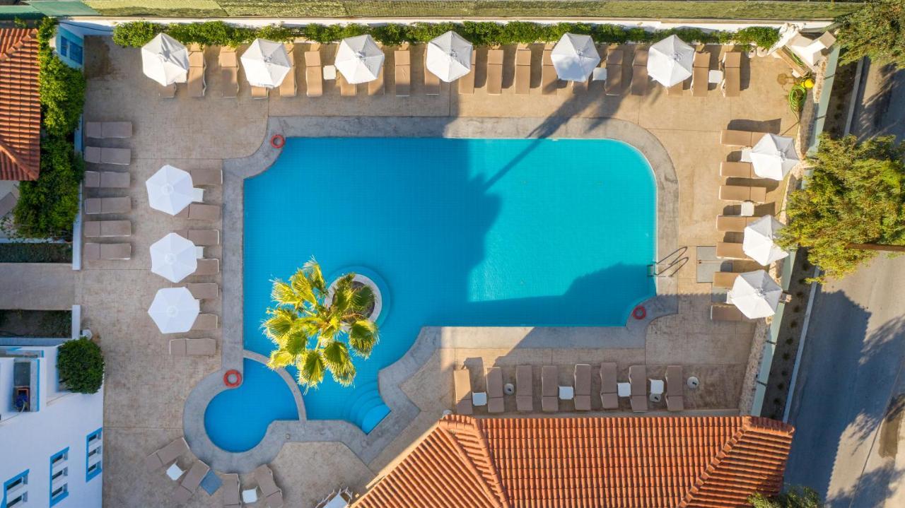 Aegean Blu & Hotel 4*