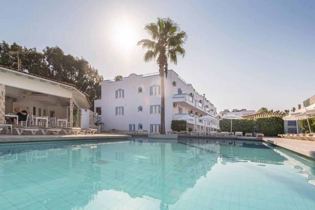 Hotel Aegean Blu &