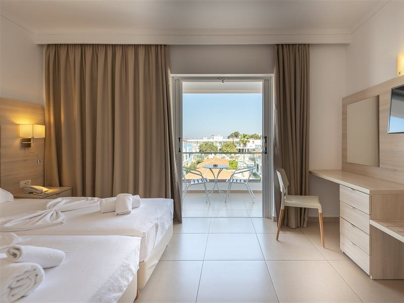 Aegean Blu & Hotel