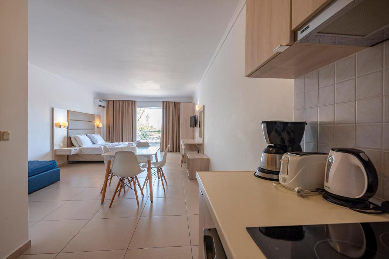 Hotel Aegean Blu & 4*